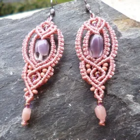 Boucles d'oreilles macramé rose et parme