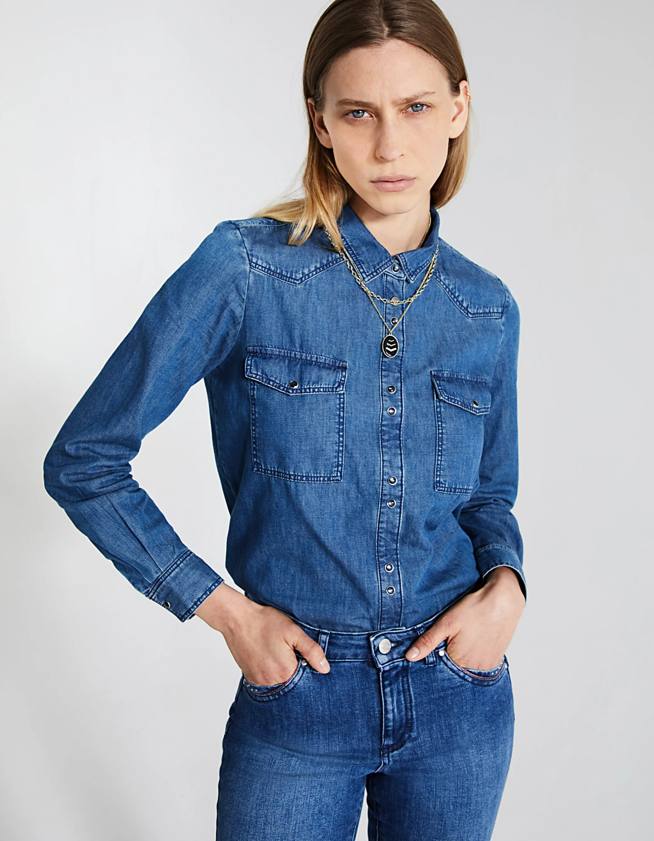 Chemise en jean bleu femme