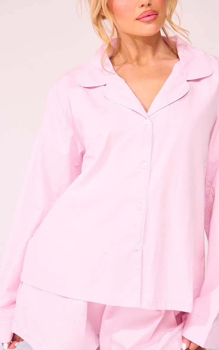 Ensemble de pyjama en popeline de coton rose tendre liserée à chemise manches longues et short