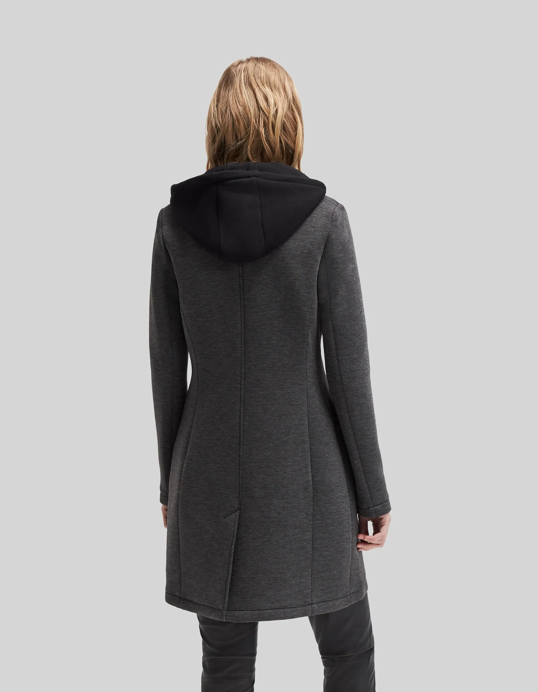 Manteau long en néoprène et capuche amovible femme