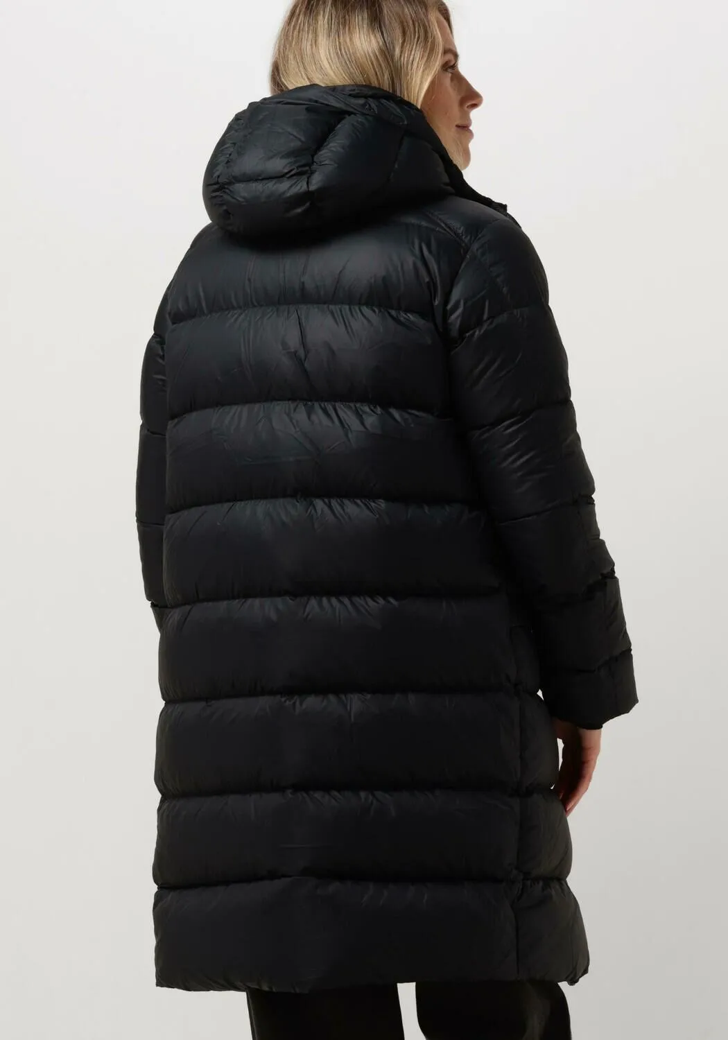 peak performance veste matelassé w frost down coat en noir