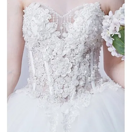 robe de mariage de luxe bustier spectaculaire en dentelle et perles cristaux