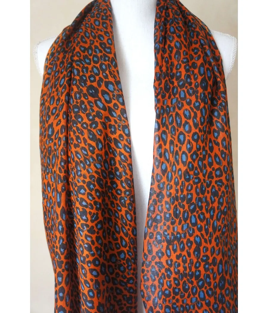 SANTAIA FOULARD COTON BRIQUE ROUILLE MOTIF LEOPARD BLEU NOIR