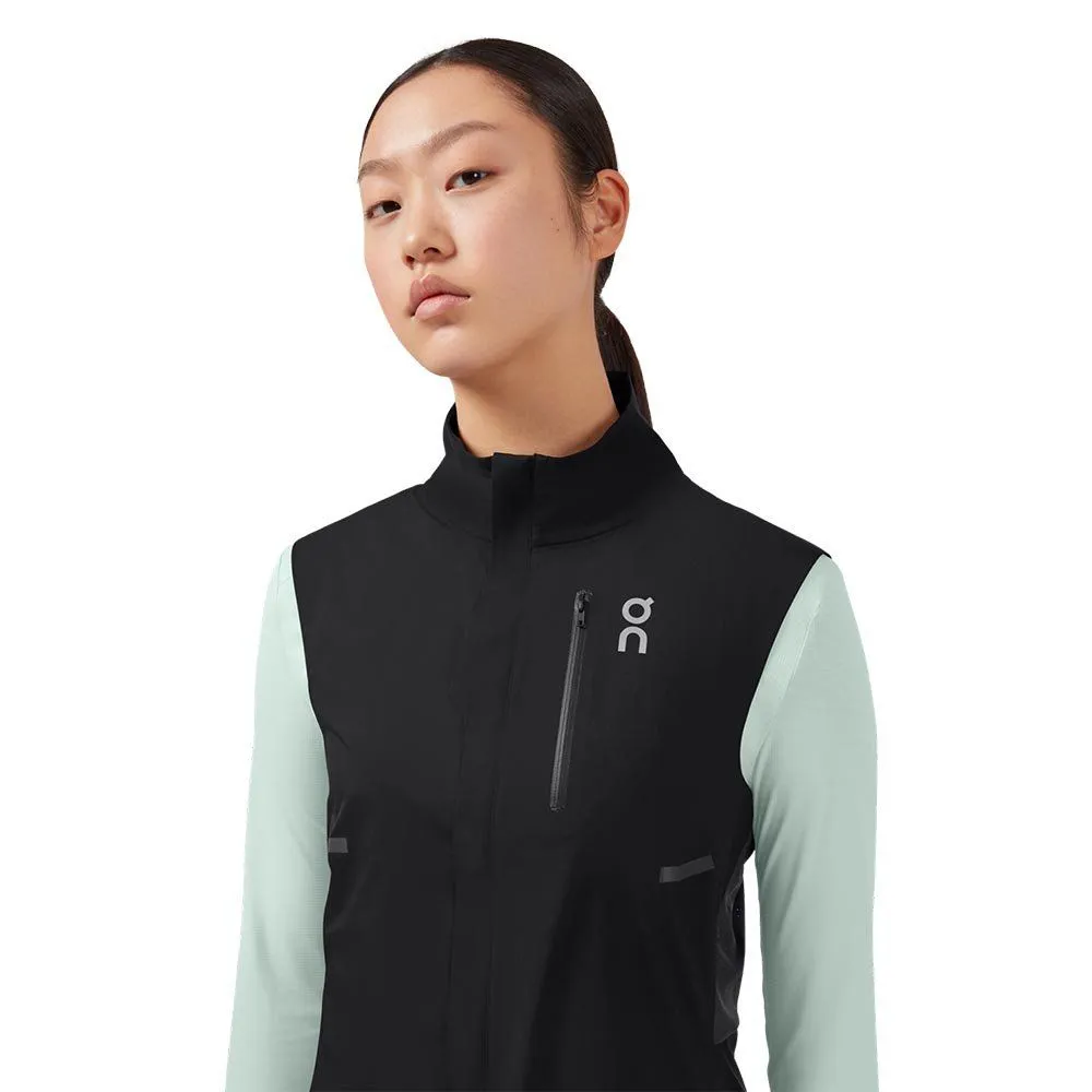 Vêtements de sport On Running Femme | Veste de running légère sans manche On Weather Vest Black pour femme | 210.00242