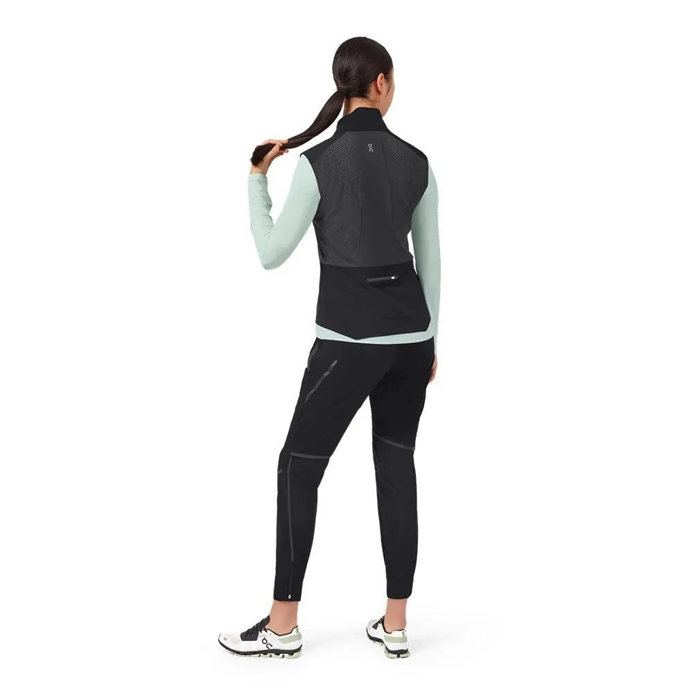 Vêtements de sport On Running Femme | Veste de running légère sans manche On Weather Vest Black pour femme | 210.00242