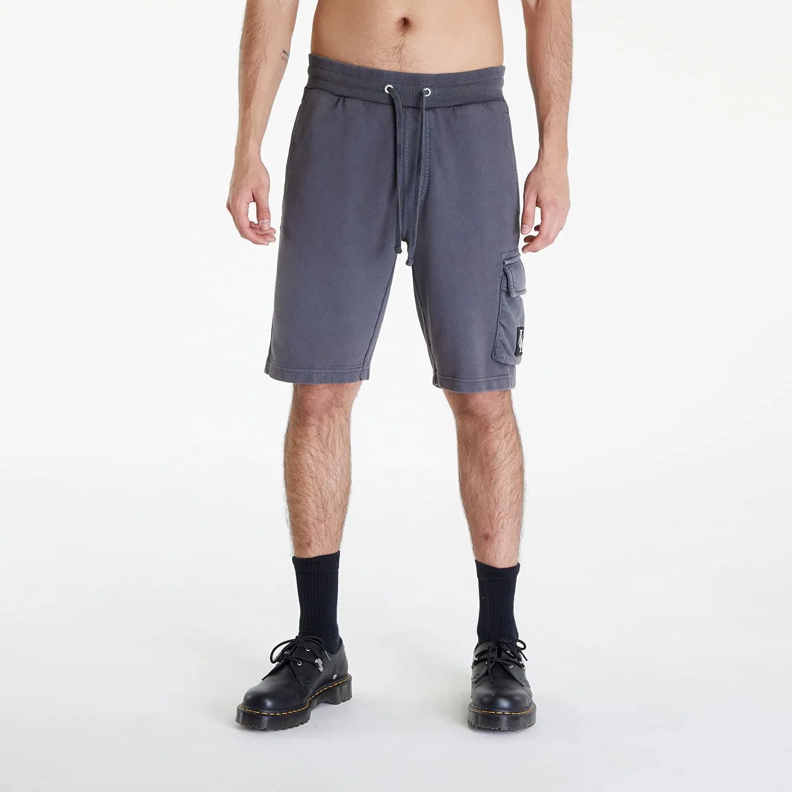 Washed Badge Shorts Gray