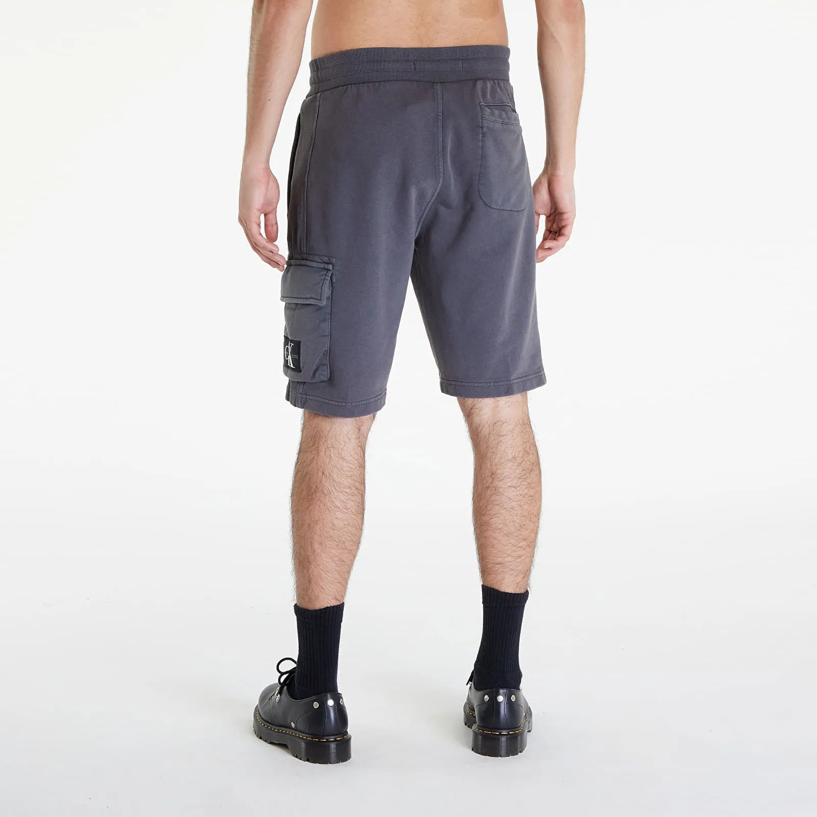 Washed Badge Shorts Gray